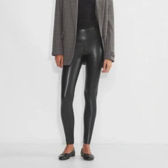 Aritzia Wilfred Free Daria Pant High Waisted Vegan Leather Leggings Black Size M - Picture 2 of 14